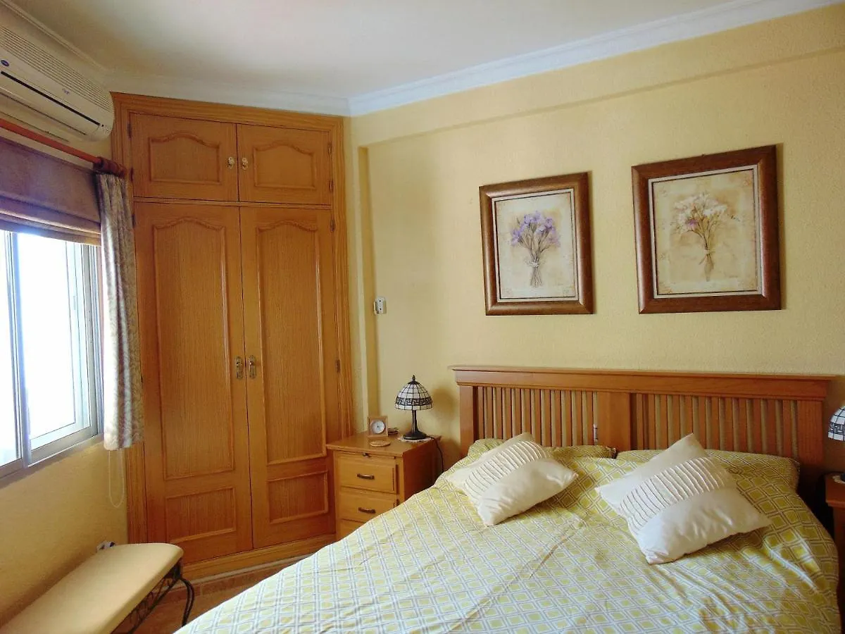 One Bedroom, Top Floor, By The Sea, Fuengirola Apartamento